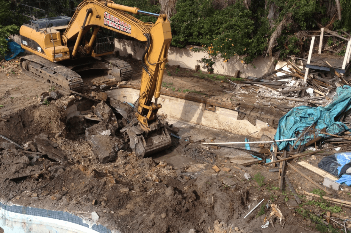 Tennis Avenue Bridge, Ashgrove pool demolition project