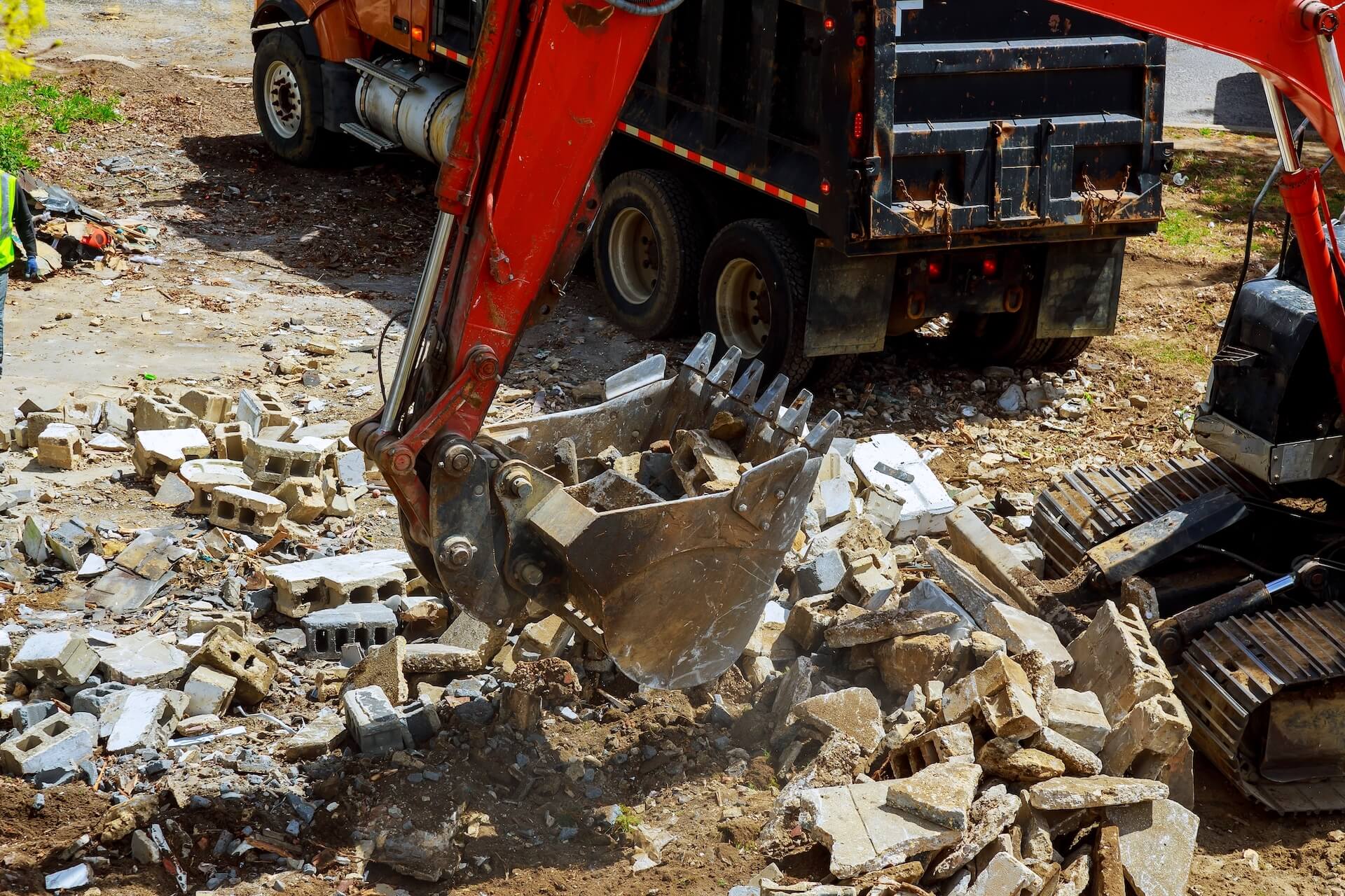 Truck being loaded at a civil demolition site | Featured image for the Civil Demolition Contractors Page of Gumdale Demolition.