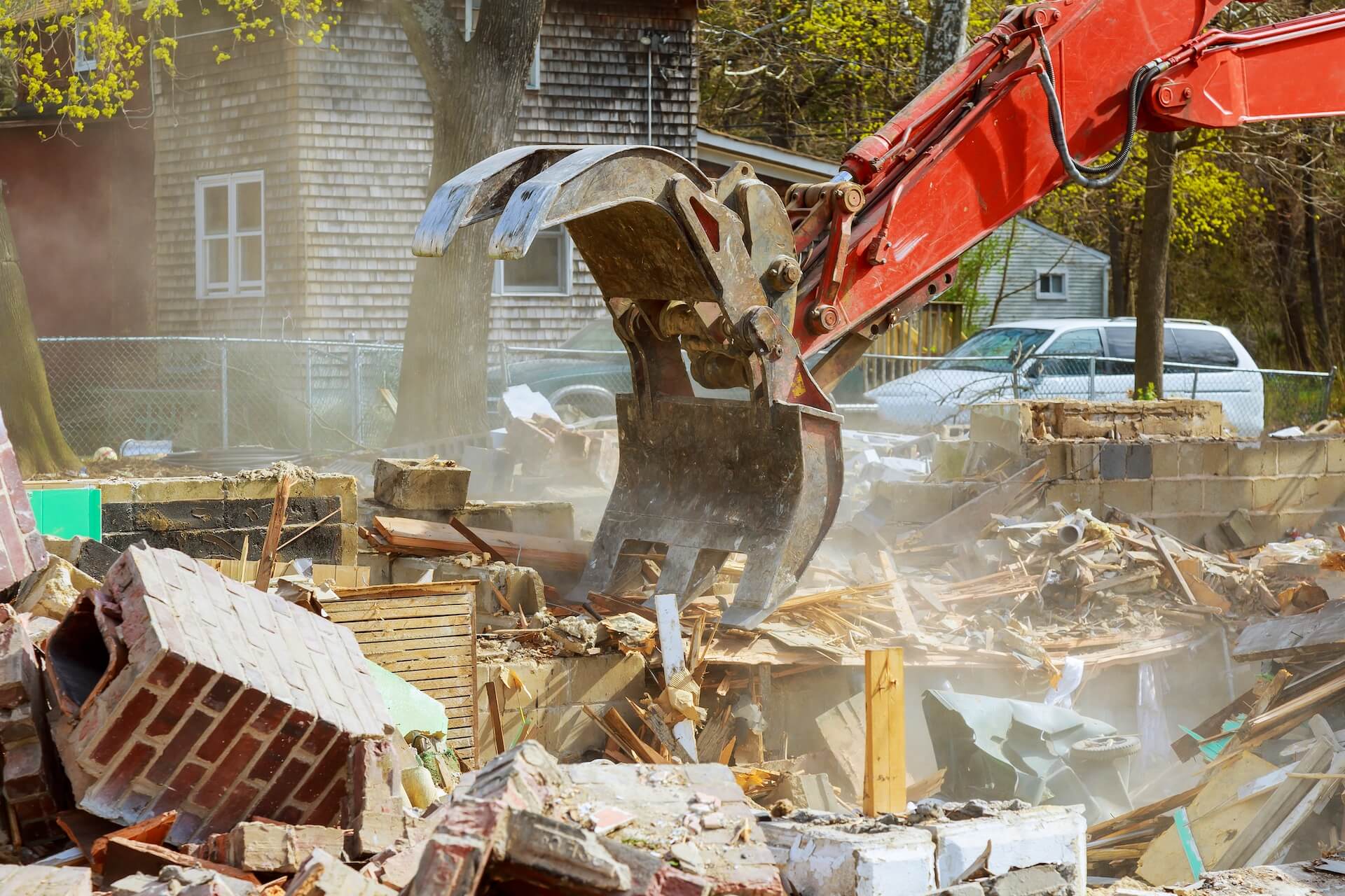 House in the process of being demolished | Featured image for House Demolition Landing Page for Gumdale Demolition.